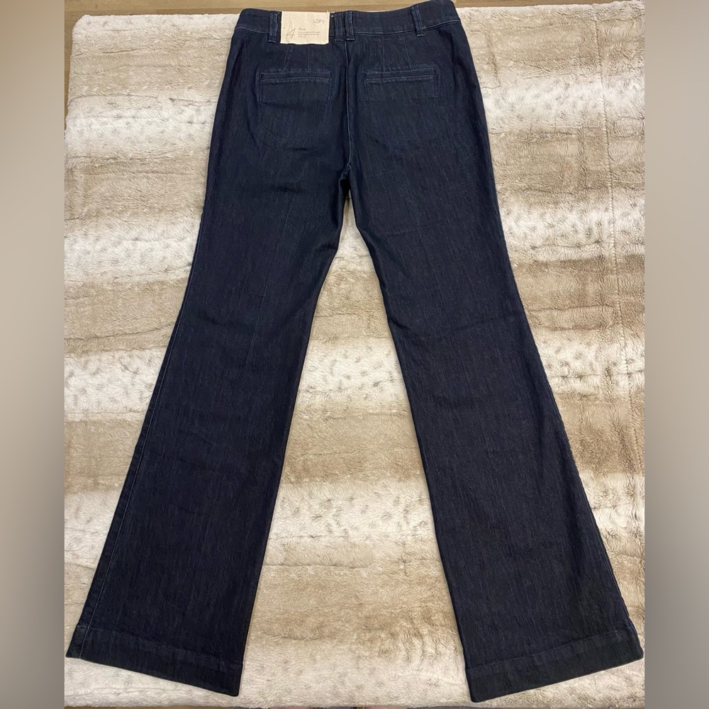 NWT Ann Taylor LOFT Flare Dark Wash Jeans Size 4 - Picture 3 of 13